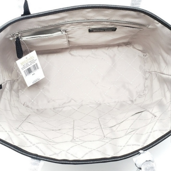 💕LAST ONE💕 Michael Kors Bright White Tote Set - Picture 4 of 8